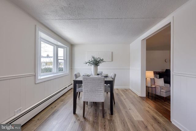 351 E FULTON ST, Ephrata, PA 17522