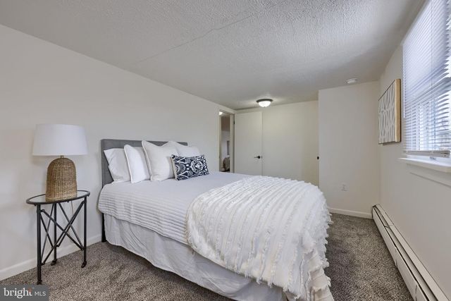 351 E FULTON ST, Ephrata, PA 17522