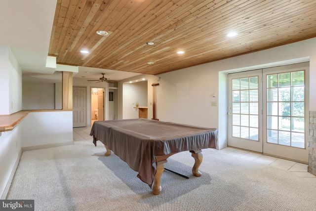 75 AUTUMNWOOD DR, Middletown, PA 17057