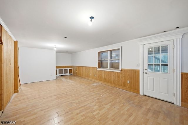 19 Windy Bush Ln, Sparta Twp., NJ 07871