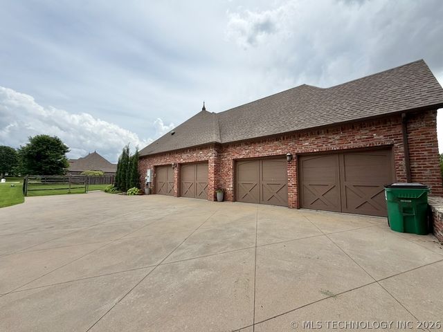 11404 E 132nd Place S, Broken Arrow, OK 74011