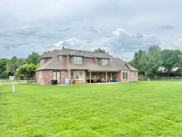 11404 E 132nd Place S, Broken Arrow, OK 74011