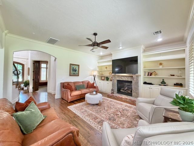 11404 E 132nd Place S, Broken Arrow, OK 74011