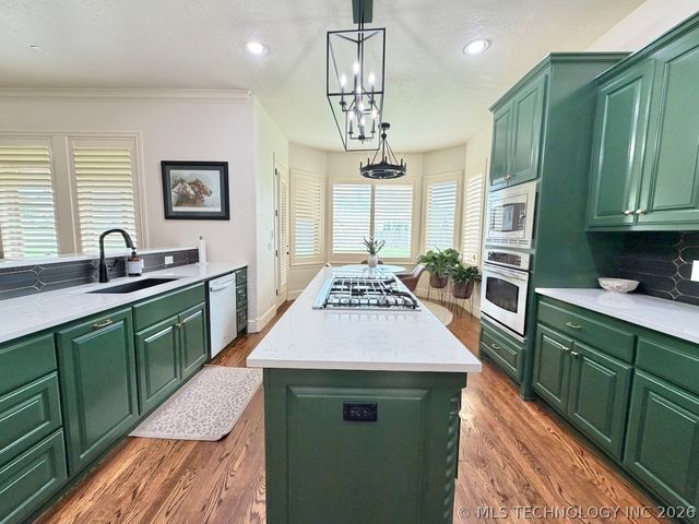 11404 E 132nd Place S, Broken Arrow, OK 74011