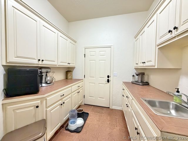 11404 E 132nd Place S, Broken Arrow, OK 74011