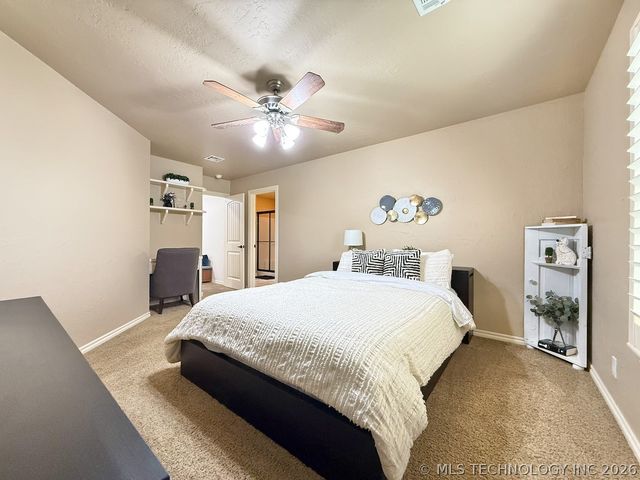11404 E 132nd Place S, Broken Arrow, OK 74011