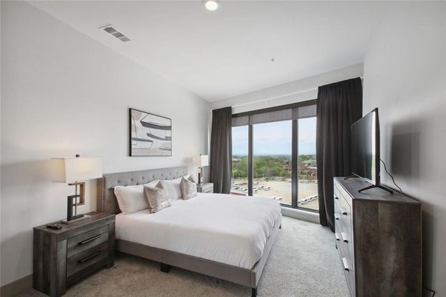 1050 Howell Mill Road 02, Atlanta, GA 30318