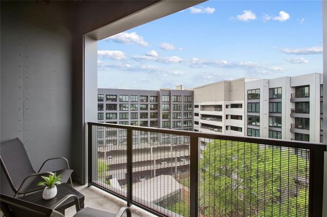 1050 Howell Mill Road 02, Atlanta, GA 30318