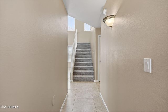 8250 W EUGIE Avenue, Peoria, AZ 85381