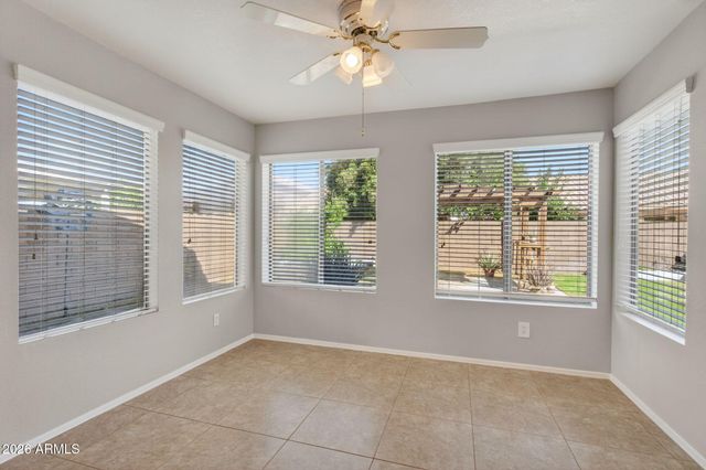 8250 W EUGIE Avenue, Peoria, AZ 85381