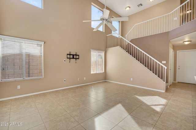 8250 W EUGIE Avenue, Peoria, AZ 85381