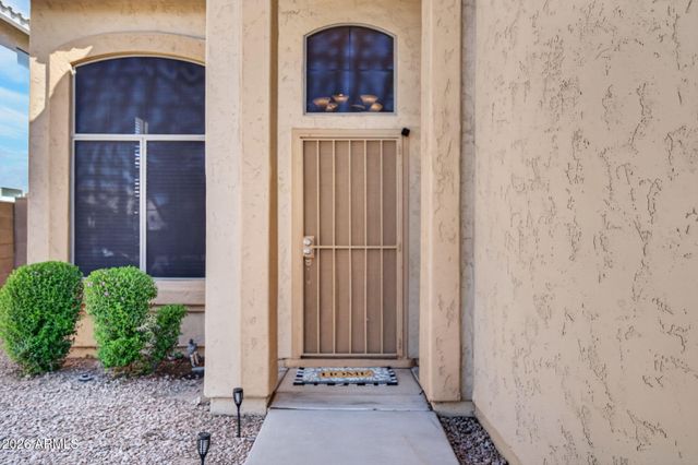 8250 W EUGIE Avenue, Peoria, AZ 85381