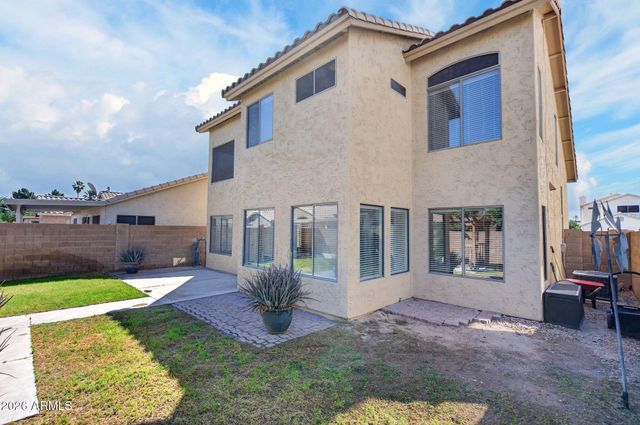 8250 W EUGIE Avenue, Peoria, AZ 85381