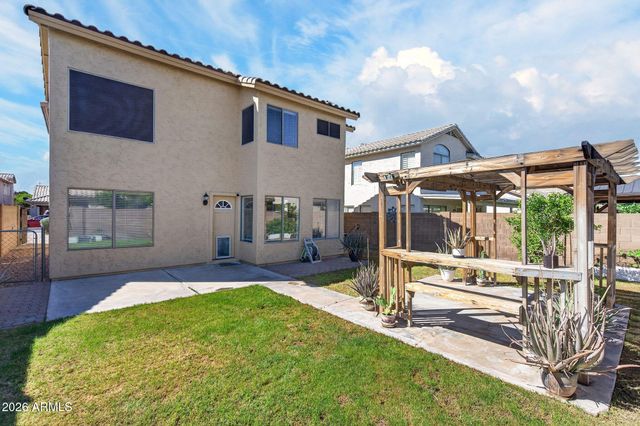 8250 W EUGIE Avenue, Peoria, AZ 85381