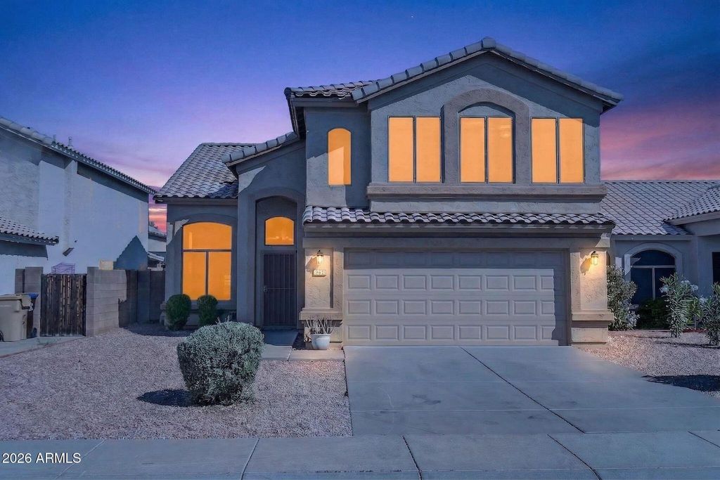 8250 W EUGIE Avenue, Peoria, AZ 85381