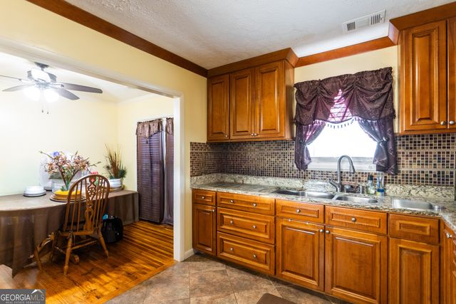 338 Boxwood Street, Social Circle, GA 30025