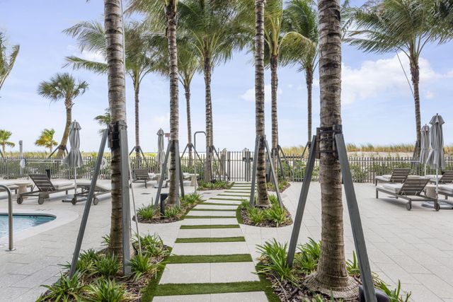 900 N Ocean Boulevard 906, Pompano Beach, FL 33062