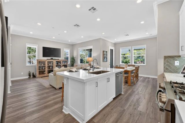 752 Sunrise Road, Rancho Mission Viejo, CA 92694