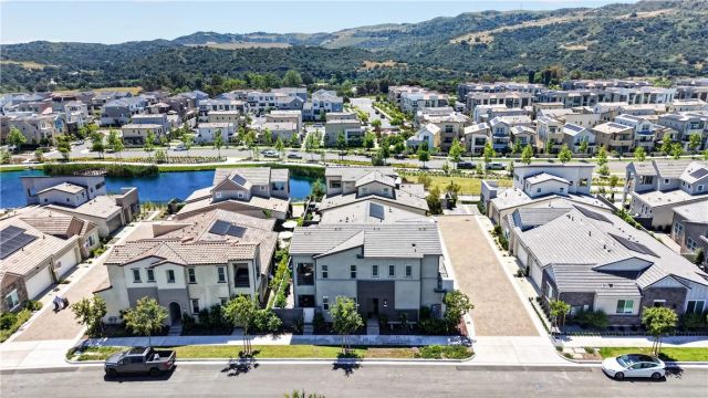 752 Sunrise Road, Rancho Mission Viejo, CA 92694