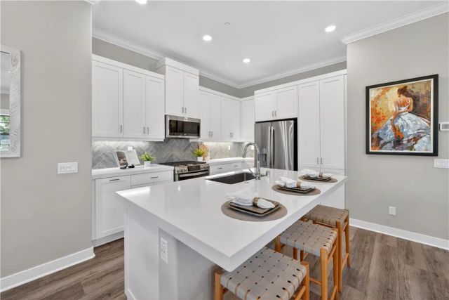 752 Sunrise Road, Rancho Mission Viejo, CA 92694