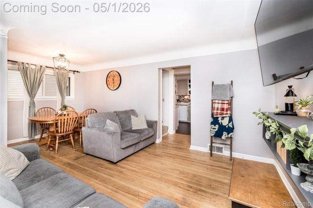 29840 Chester Street, Garden City, MI 48135