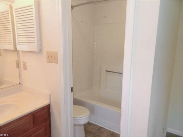 750 Sendero CT, Chesapeake, VA 23322