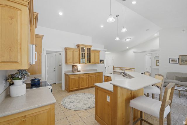 9487 S PEACEFUL VIEW WAY, South Jordan, UT 84095
