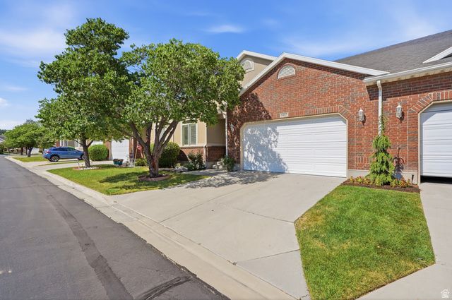 9487 S PEACEFUL VIEW WAY, South Jordan, UT 84095
