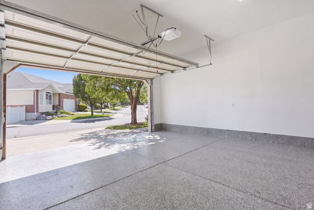 9487 S PEACEFUL VIEW WAY, South Jordan, UT 84095