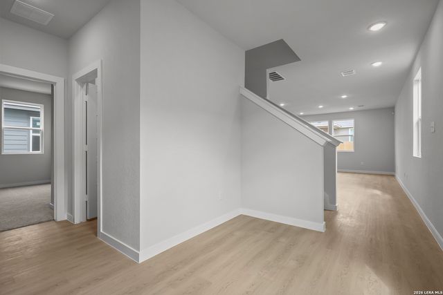 9974 Chavaneaux Lndg, San Antonio, TX 78221