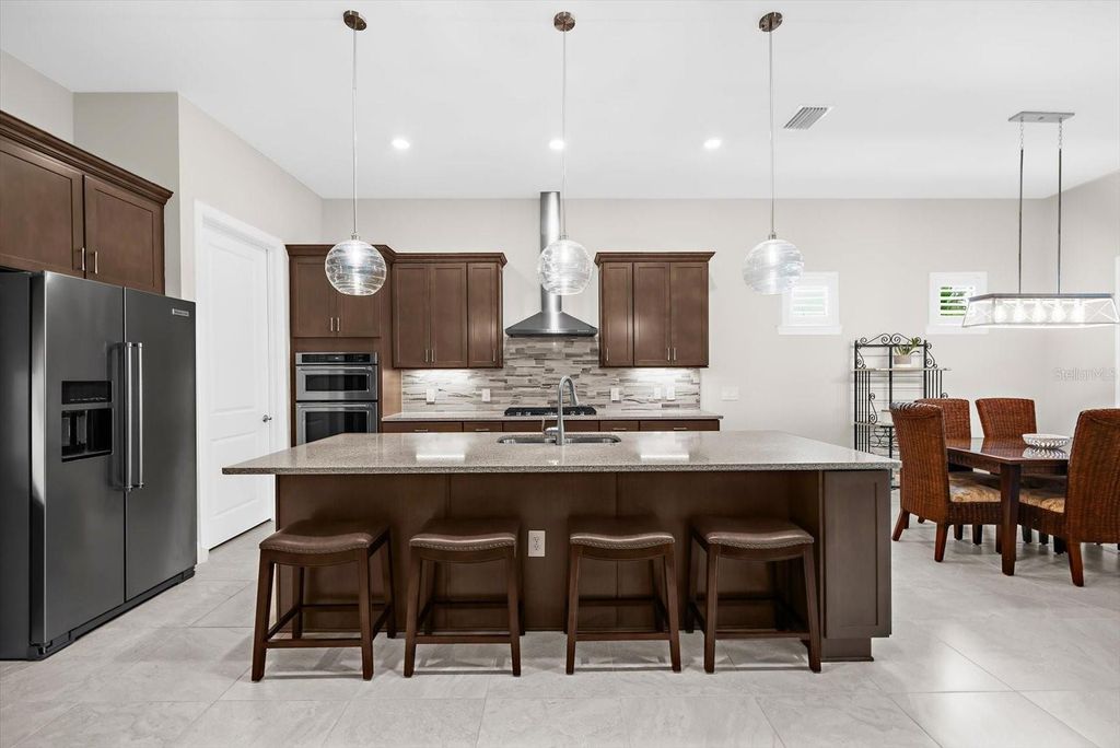 Image 19 of property listing at 7140 WOODVILLE COVE, Bradenton, FL 34202