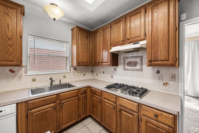 7910 Millers Way, Houston, TX 77095
