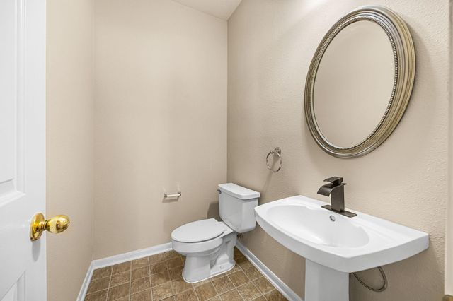 7910 Millers Way, Houston, TX 77095
