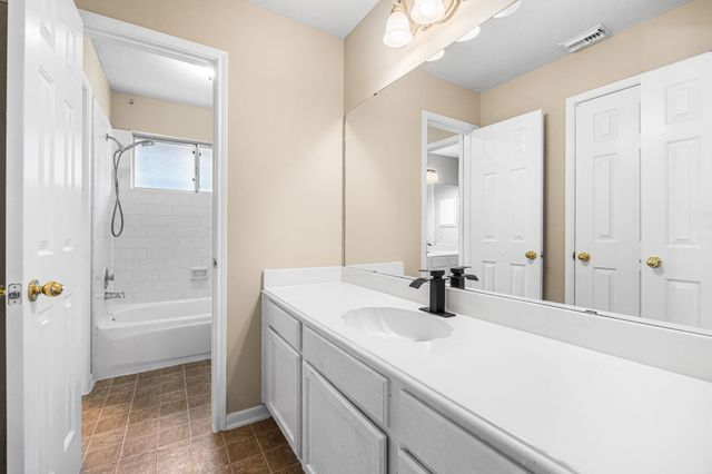 7910 Millers Way, Houston, TX 77095