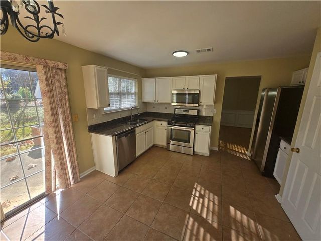 1822 Chasewood Park Drive, Marietta, GA 30066