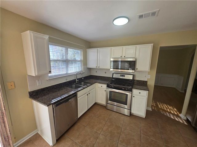 1822 Chasewood Park Drive, Marietta, GA 30066