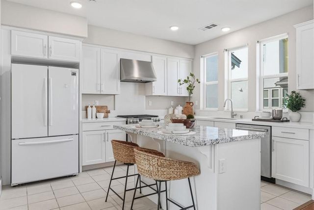 875 Cotati Terrace 4, Sunnyvale, CA 94085