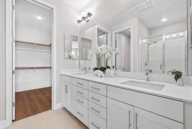 875 Cotati Terrace 4, Sunnyvale, CA 94085