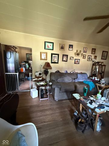 2073 S Us Highway 31, Franklin, IN 46131