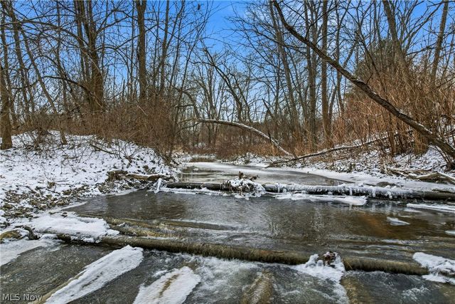 Brookhollow Drive, Warren, OH 44481