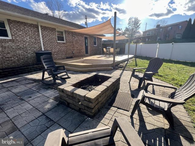 25 BIRCHWAY DR, Chambersburg, PA 17202