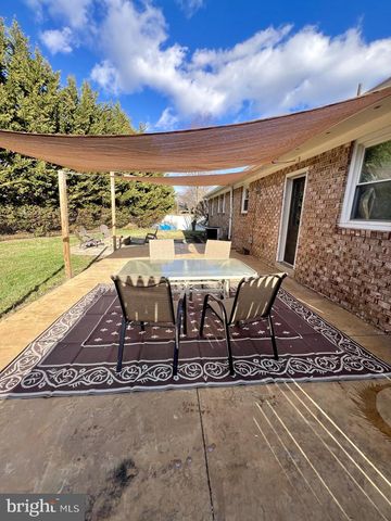 25 BIRCHWAY DR, Chambersburg, PA 17202