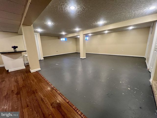 25 BIRCHWAY DR, Chambersburg, PA 17202