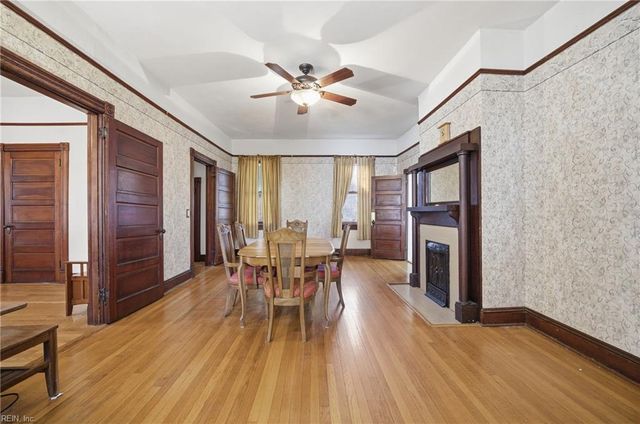 2011 Willow Wood DR, Norfolk, VA 23509