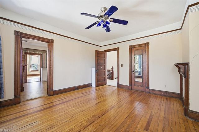 2011 Willow Wood DR, Norfolk, VA 23509