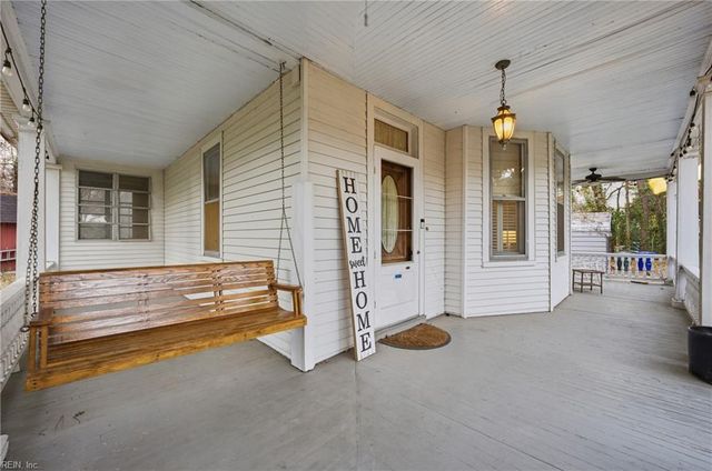 2011 Willow Wood DR, Norfolk, VA 23509