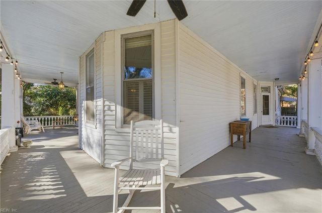 2011 Willow Wood DR, Norfolk, VA 23509