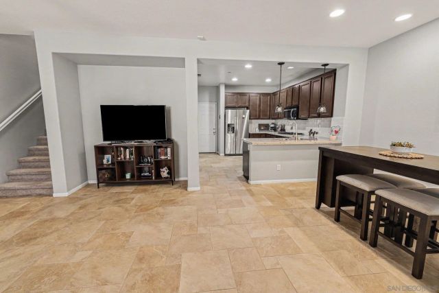 13050 Jicama Terrace, San Diego, CA 92130