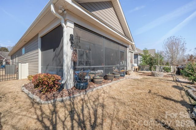 3081 Spring Forest Road, Harrisburg, NC 28075