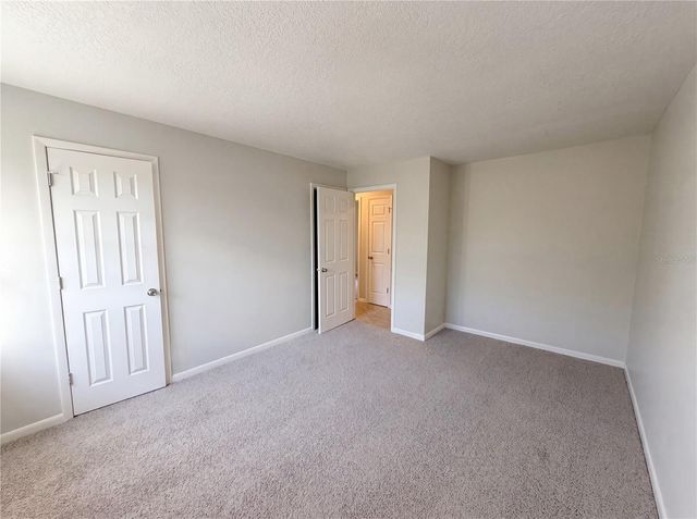 880 FRUITLAND DRIVE, Deltona, FL 32725